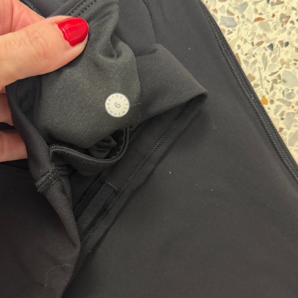 Lululemon train times black leggings tights 6 high rise waist - Picture 5 of 5